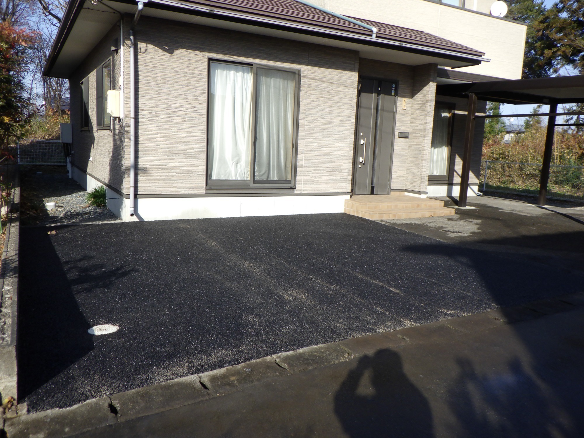 花巻市　駐車場舗装工事