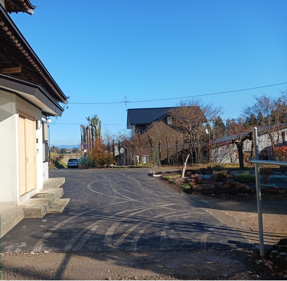 花巻市　舗装工事